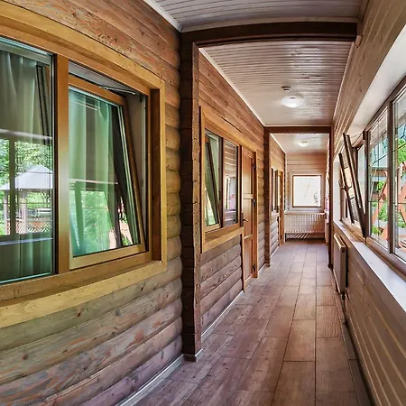 на бе́резі Hotel Kvasir