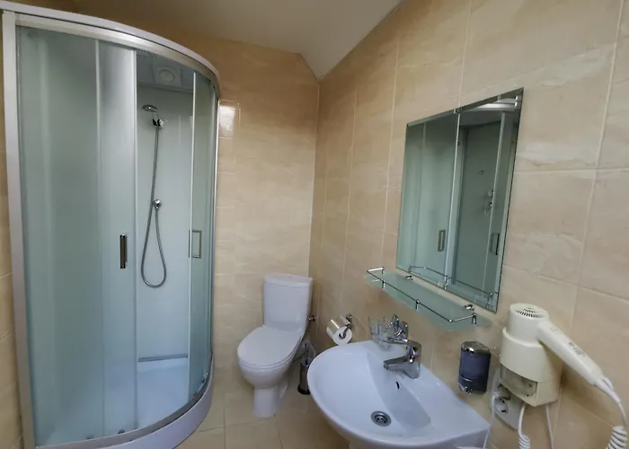 Hotel на бе́резі *